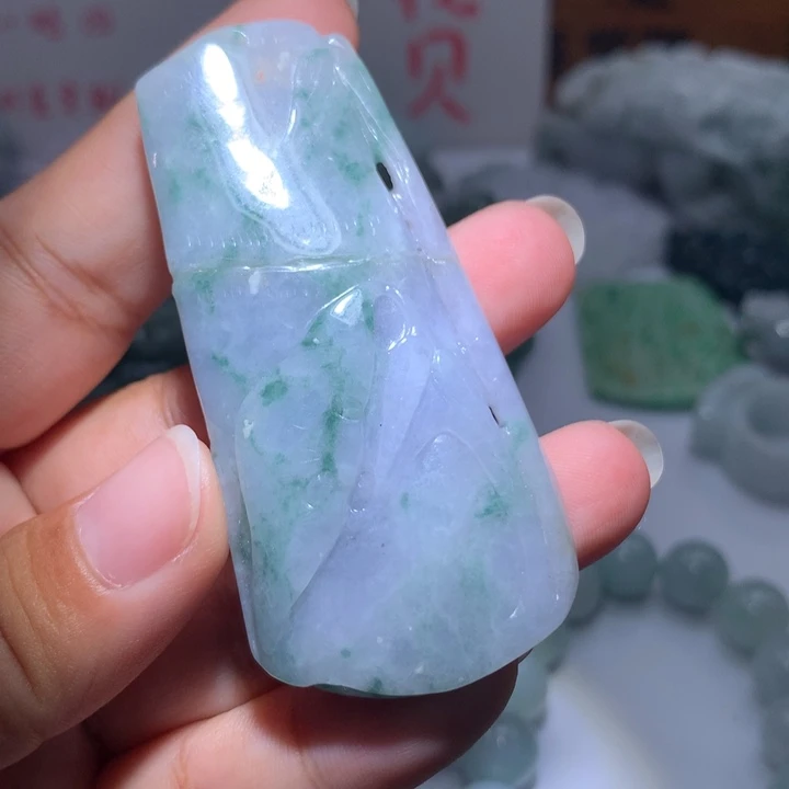 翡翠未镶嵌颈饰保真天然A货翡翠