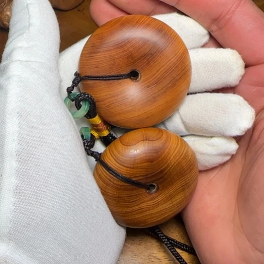 柏木（崖柏）全陈化老料把件