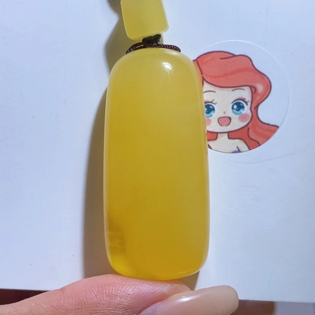 未镶嵌琥珀珠宝奇石