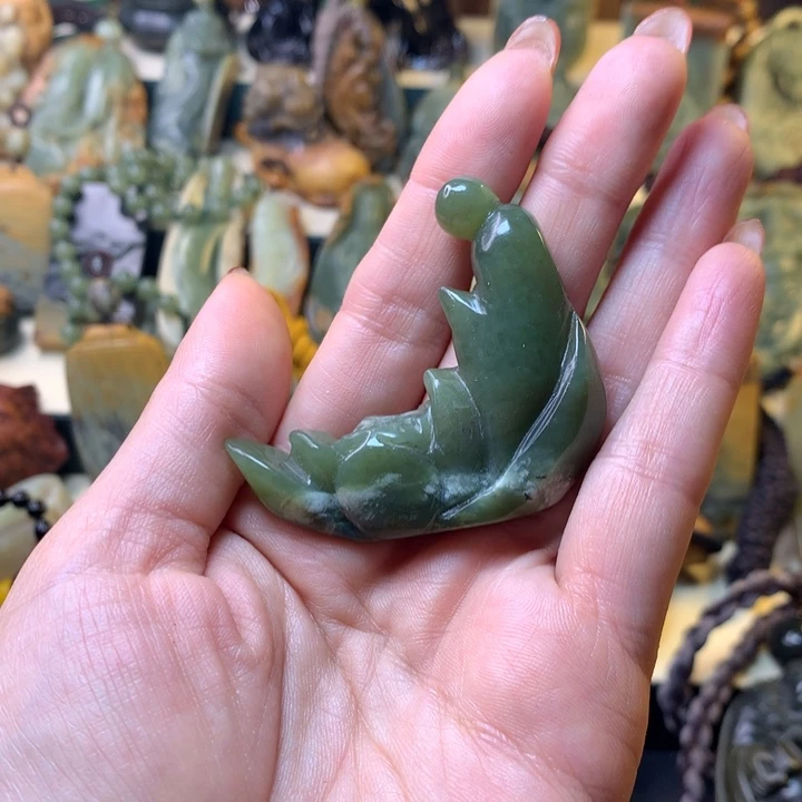 岫岩老玉（透闪石质玉）手链未镶嵌