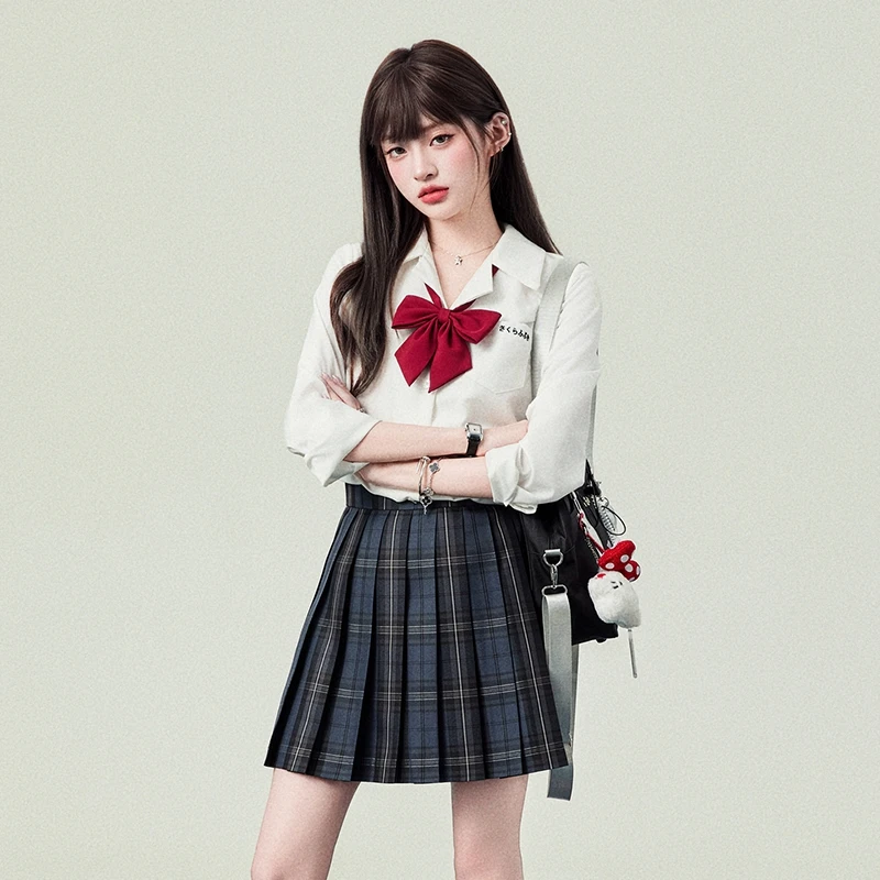 花铃太太【保之川】开襟领衬衫女jk制服小翻领长袖秋简约设计感上衣