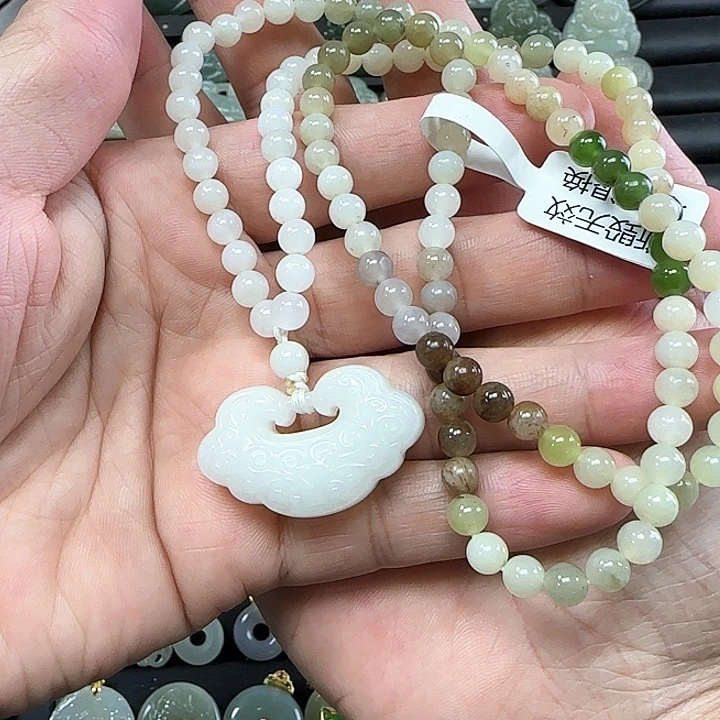 和田玉吊坠(不含链)未镶嵌