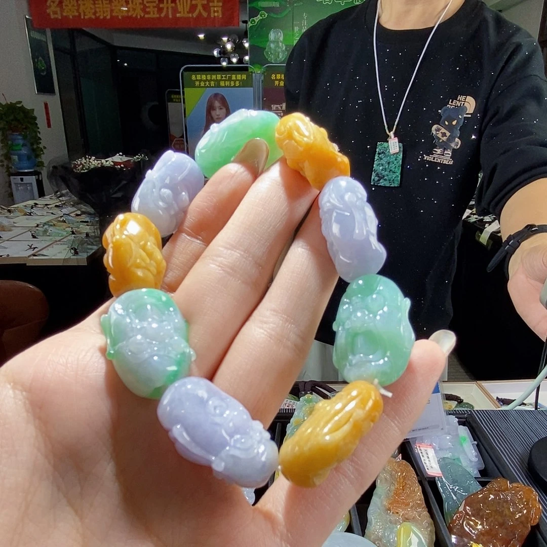 颈饰未镶嵌翡翠翡翠