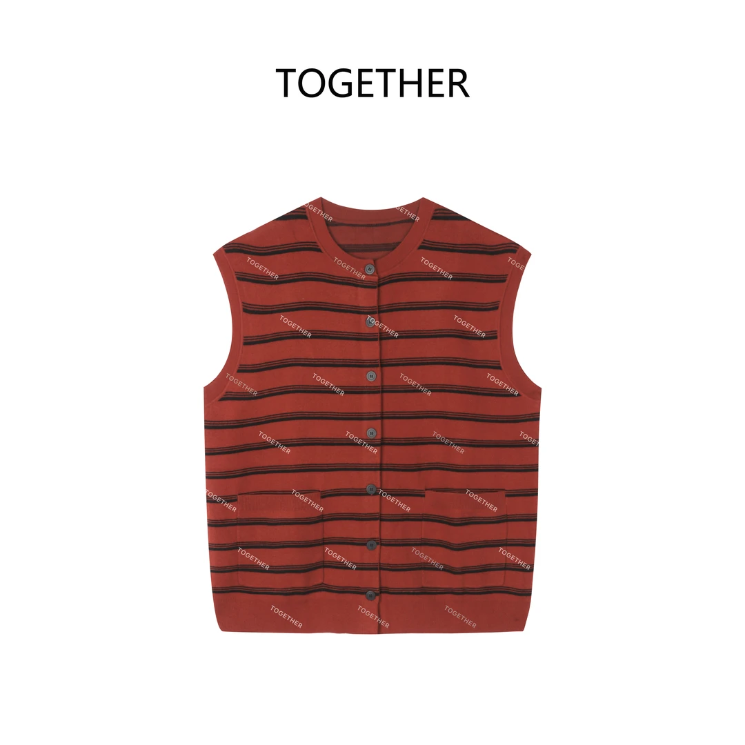 【TOGETHER】秋季圆领绵羊毛条纹撞色针织开衫马甲上衣W2137