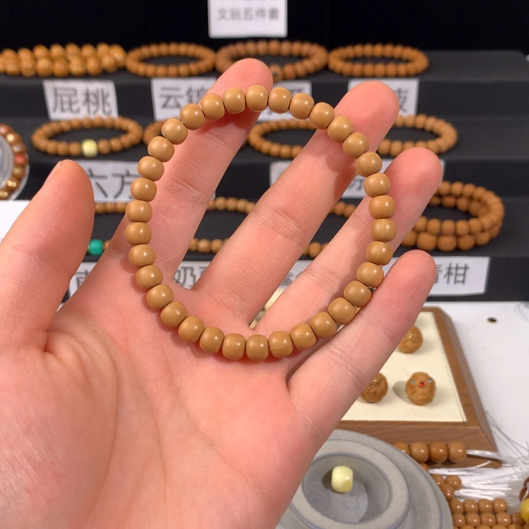 知***榆猴头核桃吊坠老型