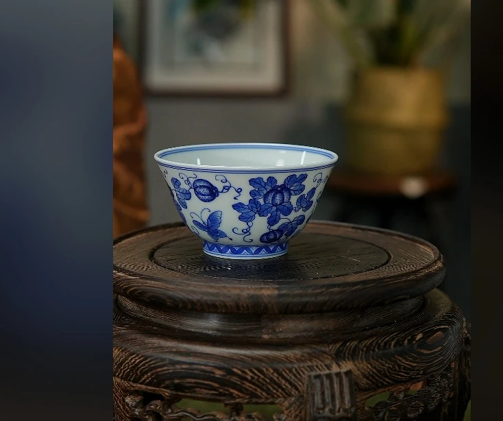 景德镇国企好瓷推荐青花瓜果主人杯095