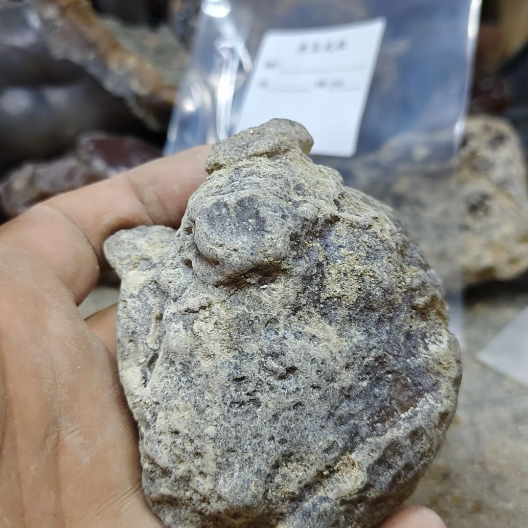 山***秀玛瑙/玉髓原石未镶嵌