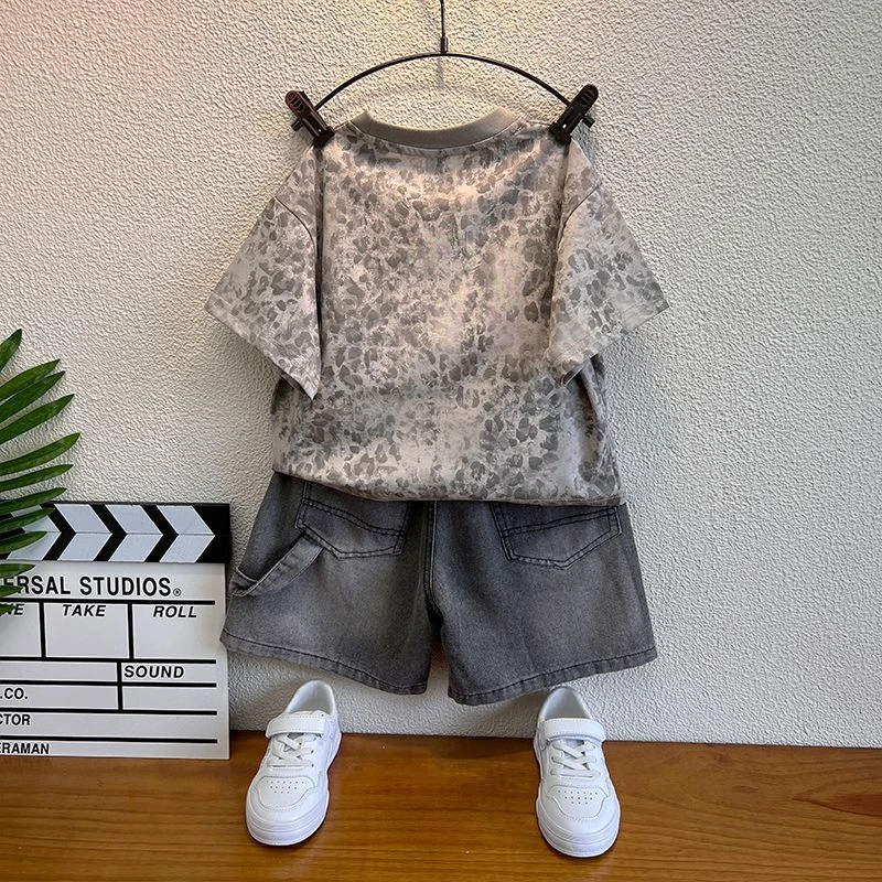 宝宝夏装套装2025新款洋气儿童衣服豹纹短袖男童夏季时髦两件套潮