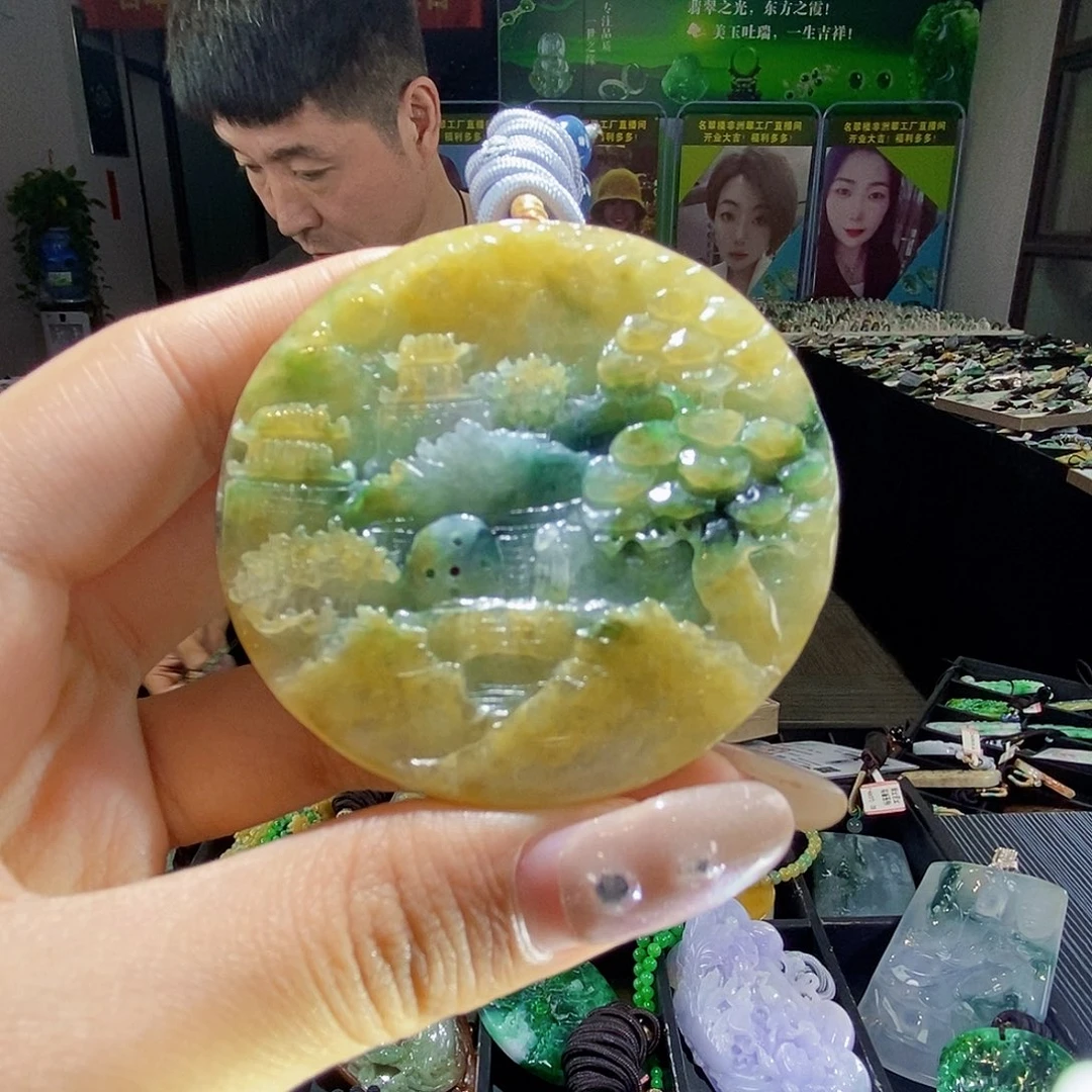 颈饰未镶嵌翡翠翡翠