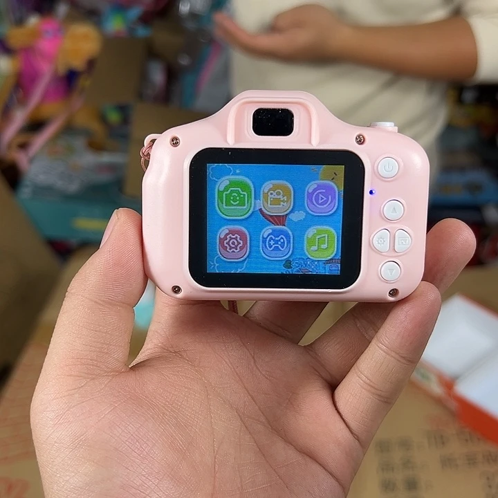 胶制粉色儿童相机