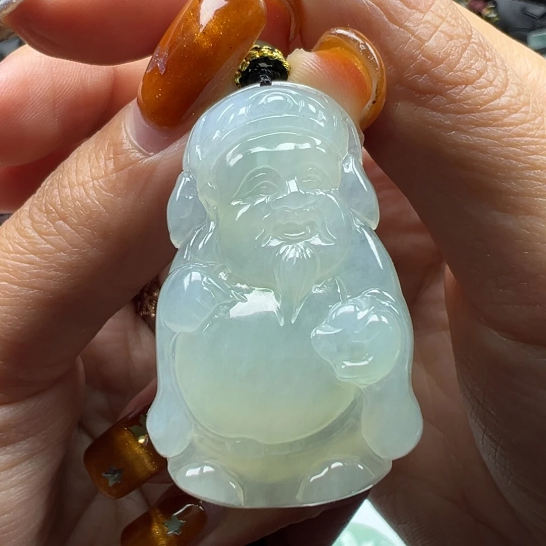 翡翠未镶嵌颈饰财神