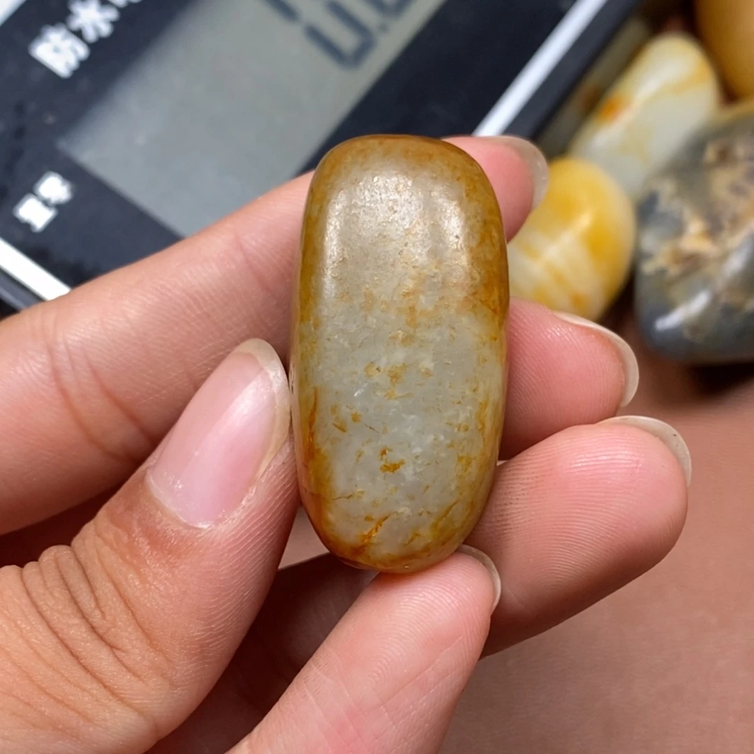 和田玉（糖玉）未镶嵌挂件