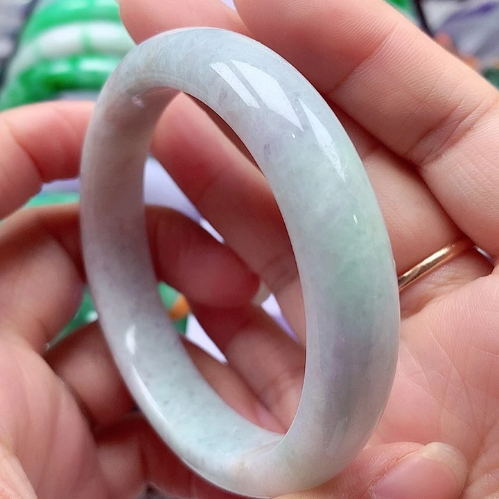 翡翠未镶嵌手镯翡翠