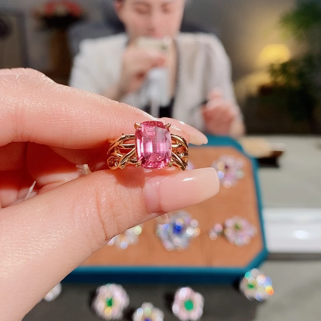 碧玺戒指18K金镶嵌3.99ct