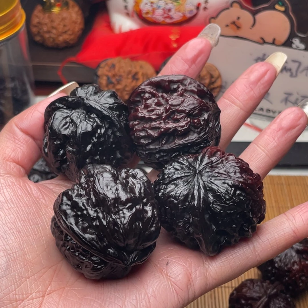 吊坠文玩核桃莫*俩对