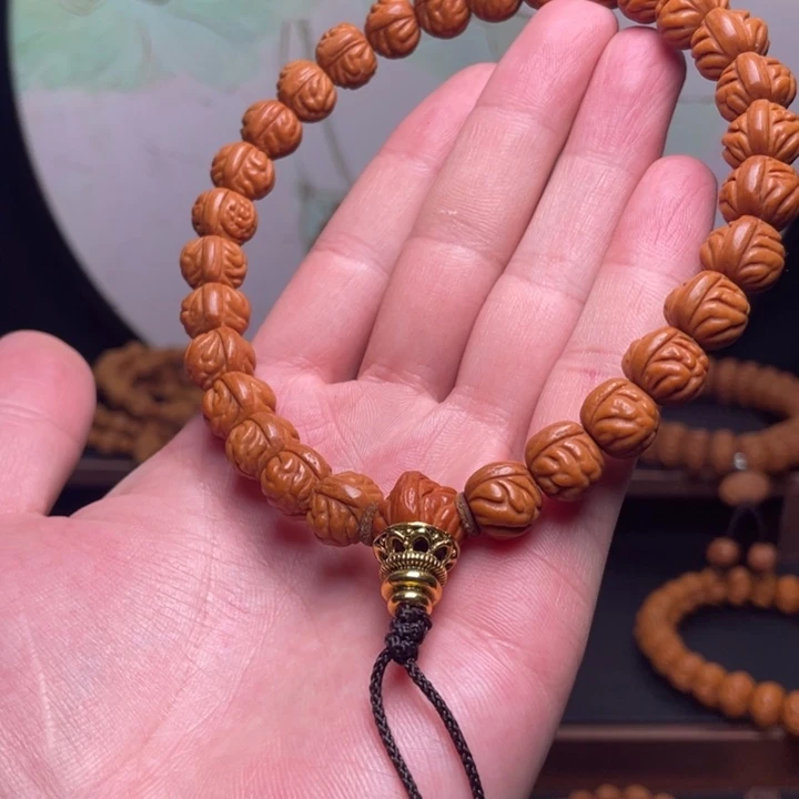 桃核手串12金蟾手持