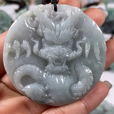 翡翠颈饰未镶嵌龙行天下福利