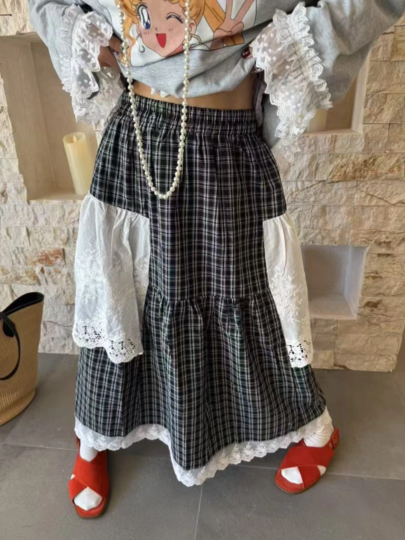 周日见 韩系风格，重工蕾丝拼接格子裙