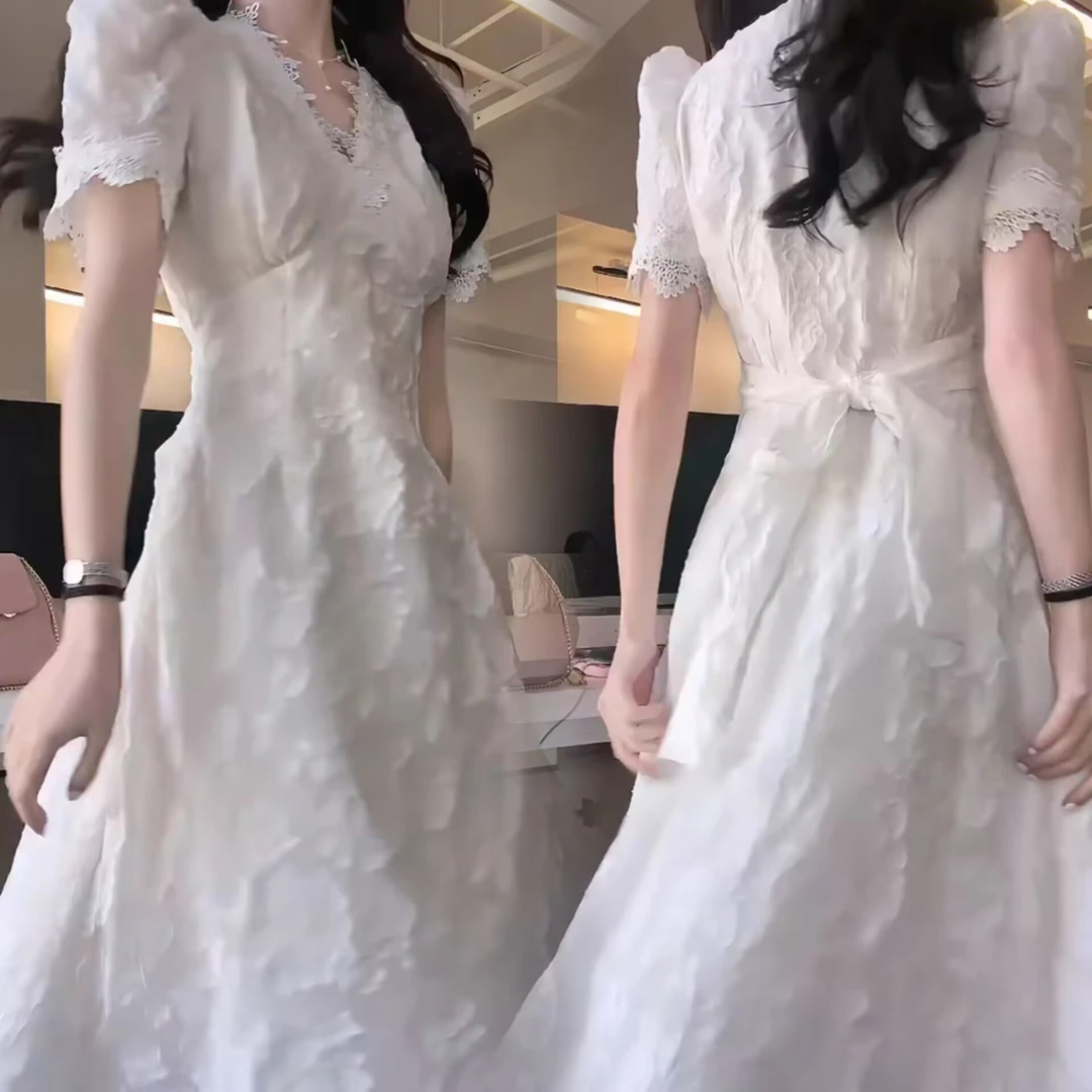 长裙短袖夏季法式A字裙国风吸汗蕾丝泡泡袖连衣裙V领