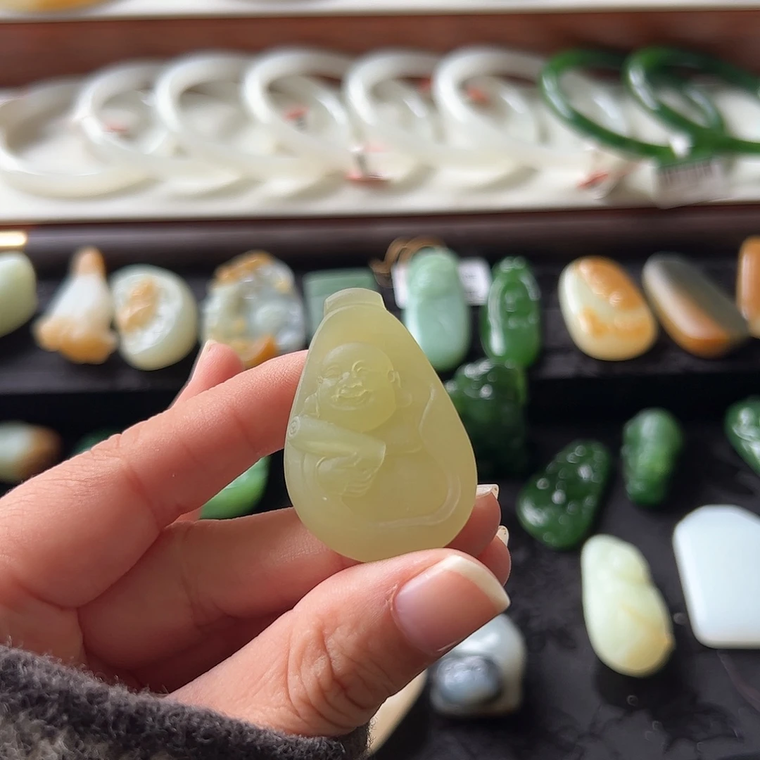 和田玉未镶嵌吊坠(不含链)