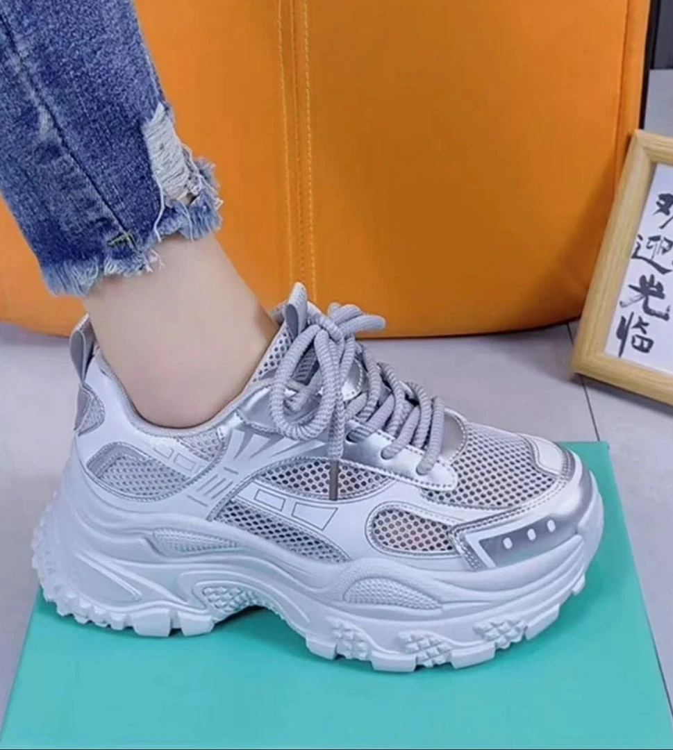 网面轻便老爹鞋春季系带女鞋欧货2025休闲厚底站运动欧洲新款