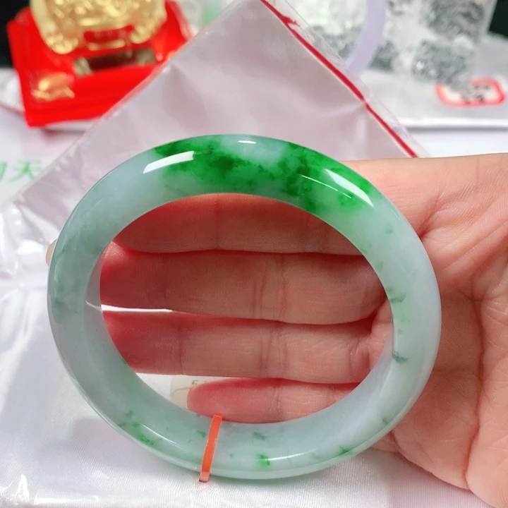 翡翠手镯未镶嵌   编号DH1108 正圈57-58