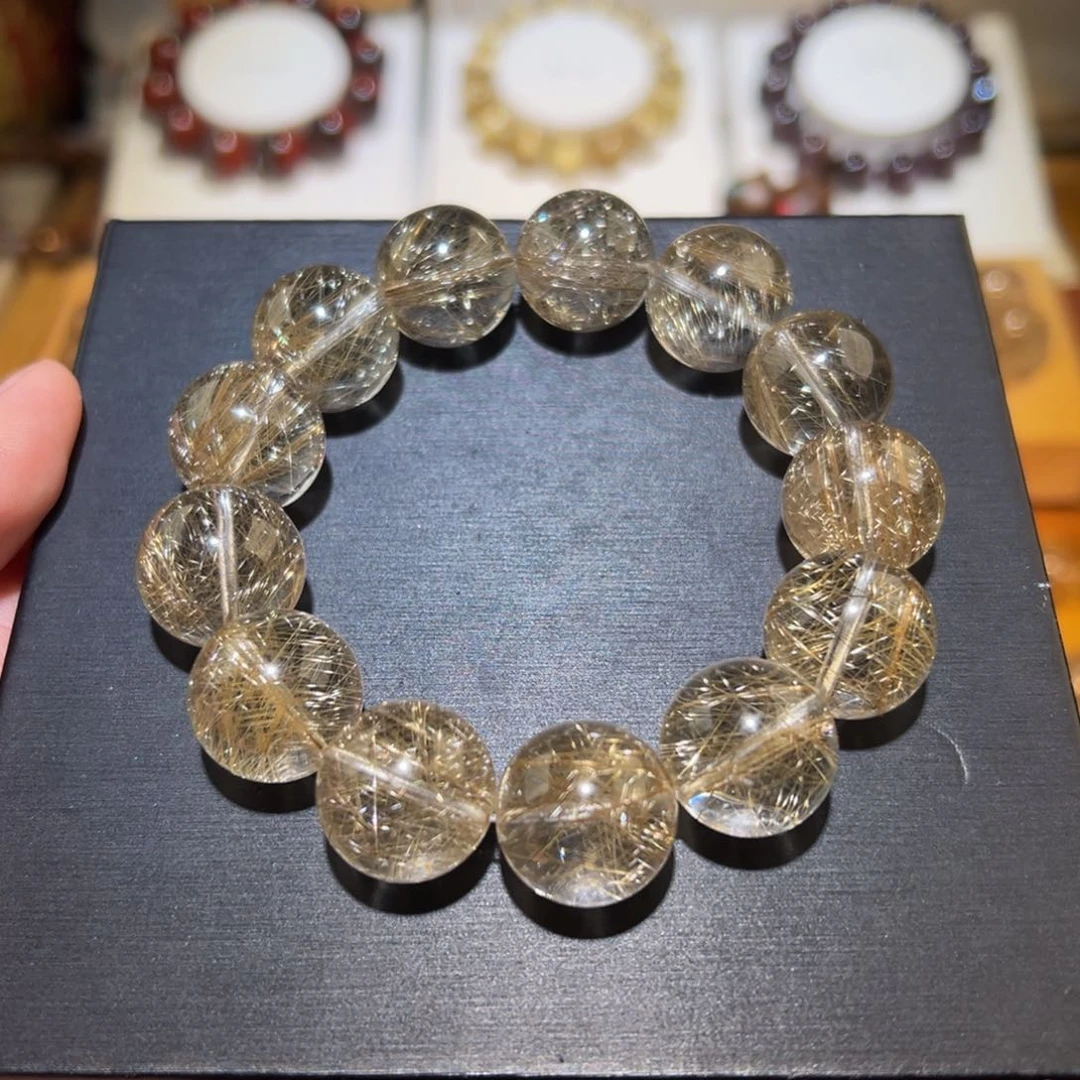水晶手串未镶嵌举***海手串