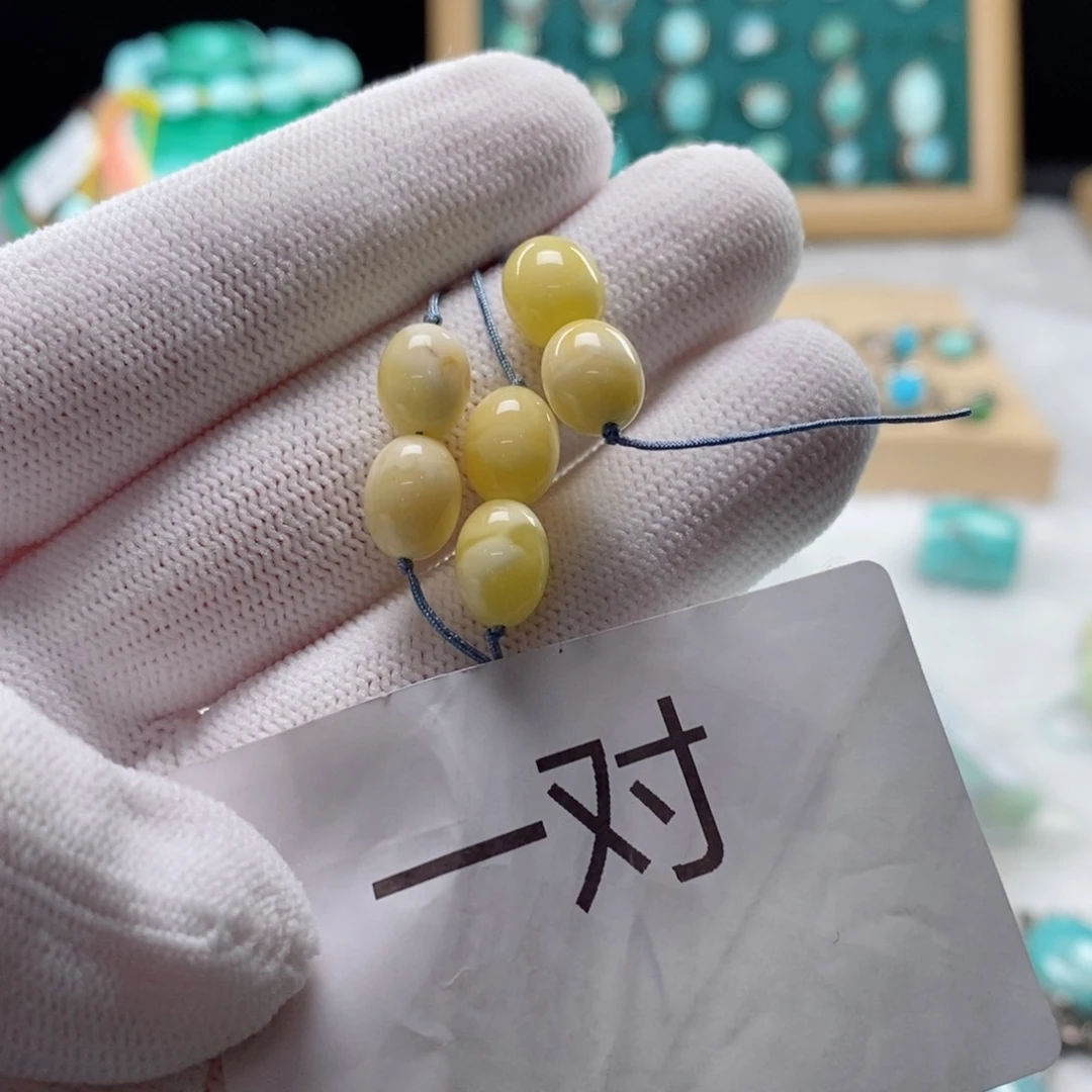 琥珀颈饰未镶嵌琥珀蜜蜡