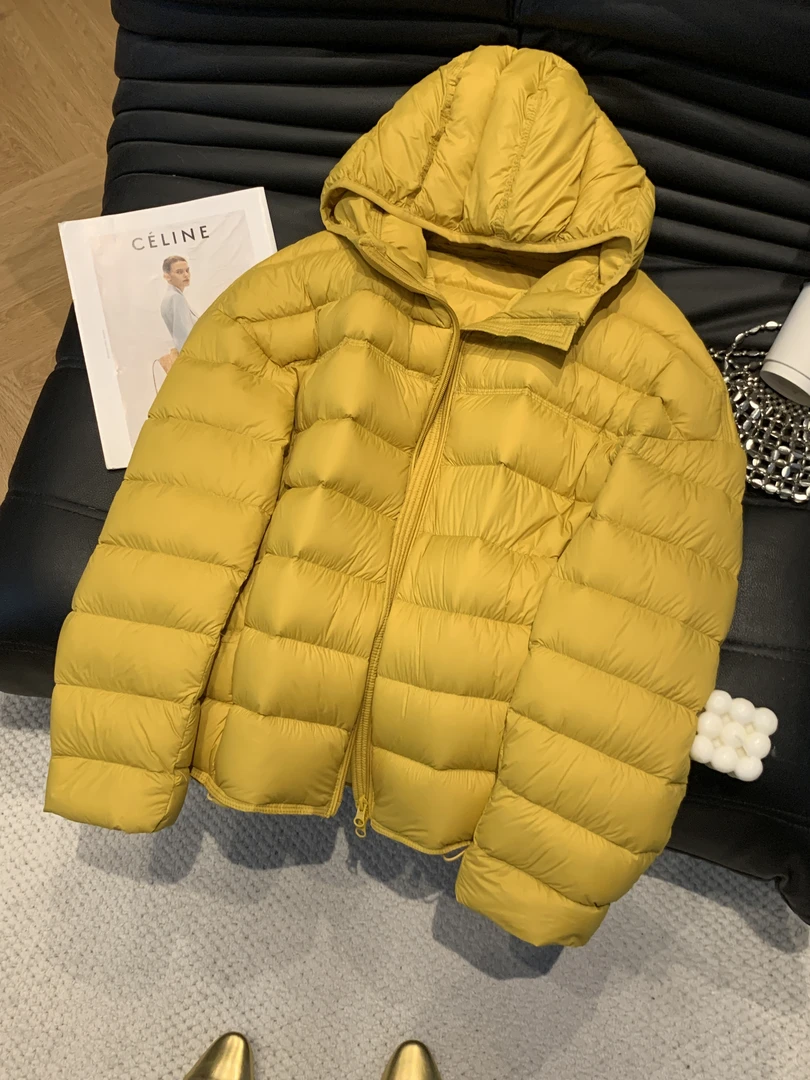 欧货泡芙排骨设计感2025冬新款通勤风加厚保暖面包服韩版棉服外套