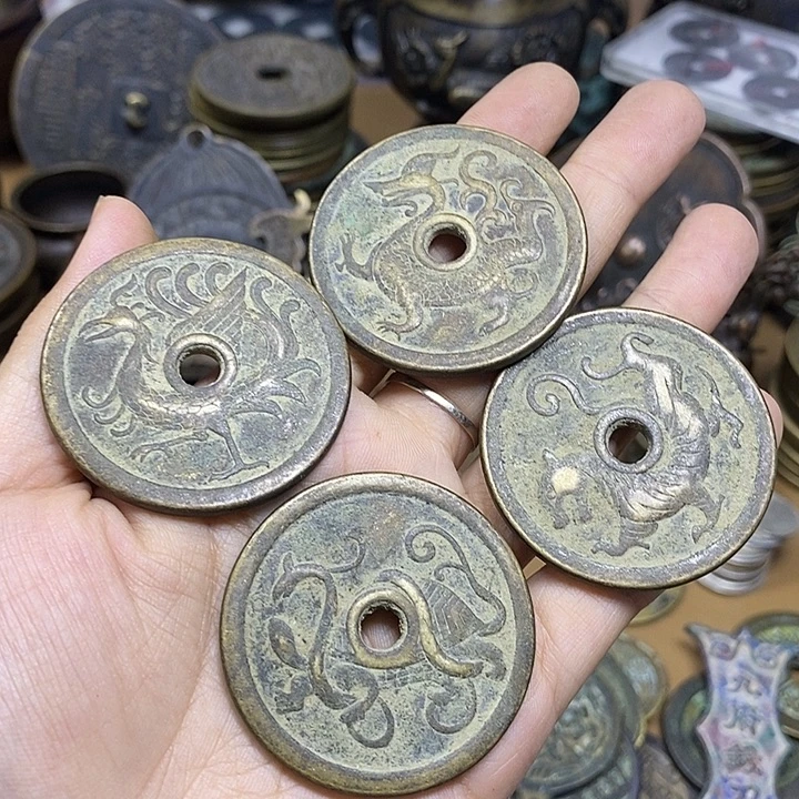 铜铁合金类工艺品