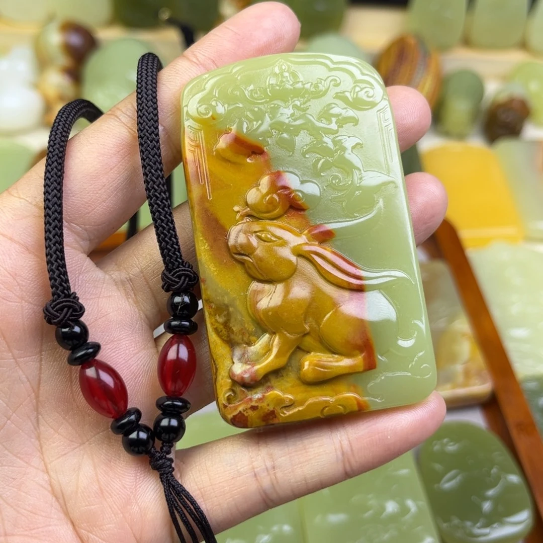 新疆昆仑山料兔子