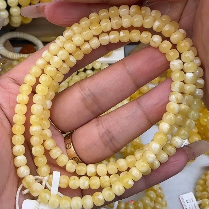手链蜜蜡未镶嵌金白妖花老型