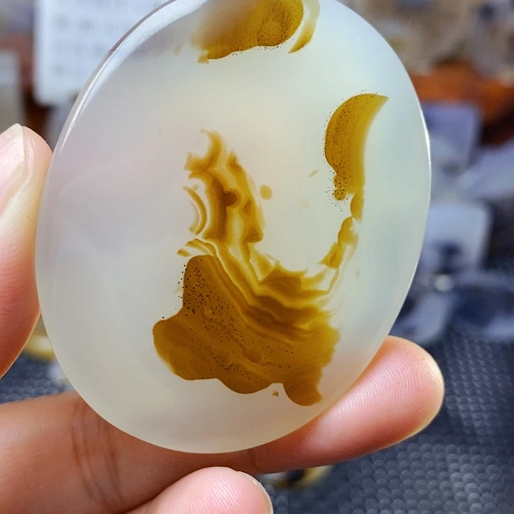 玛瑙/玉髓未镶嵌珠宝半成品