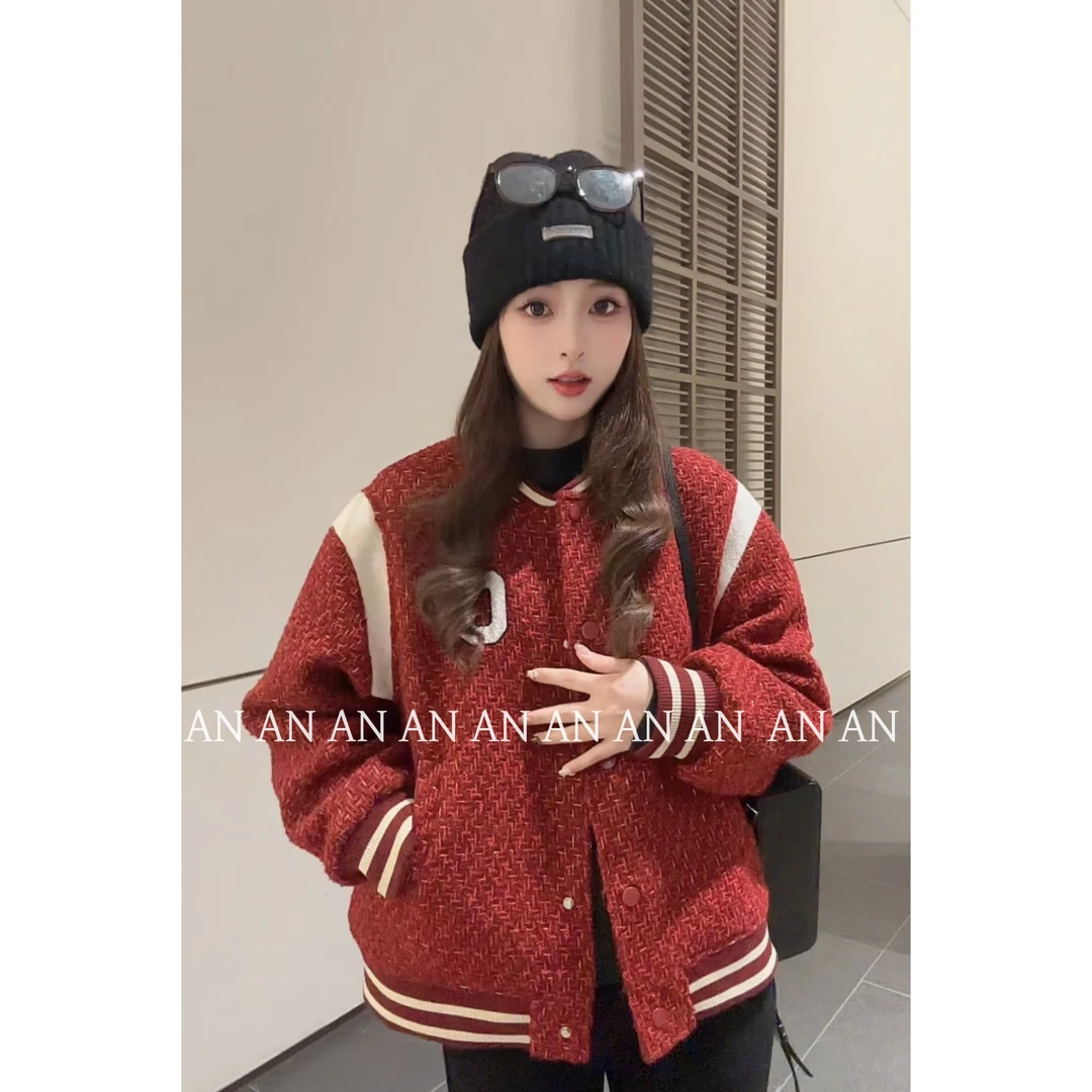 C11334美式小众宽松酷潮棉服字母C新年红色棒球服外套