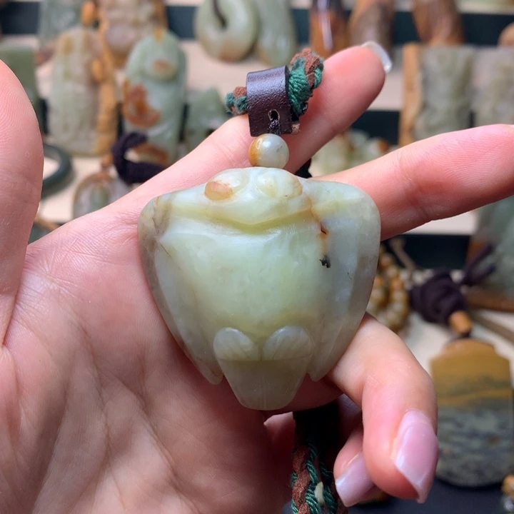 手链未镶嵌岫岩河磨玉（透闪石质玉）
