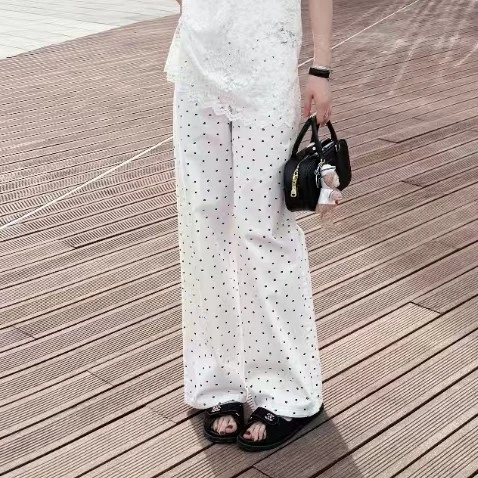 俪妍夏季新款白色直筒牛仔裤