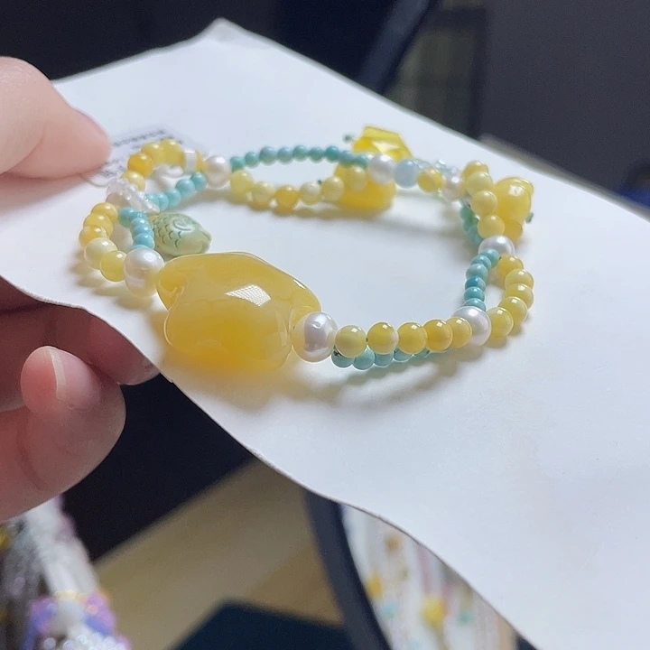 蜜蜡未镶嵌裸石手链