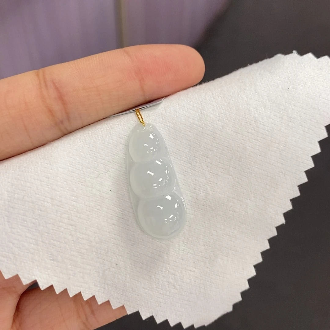 【闪购商品】颈饰未镶嵌翡翠福豆