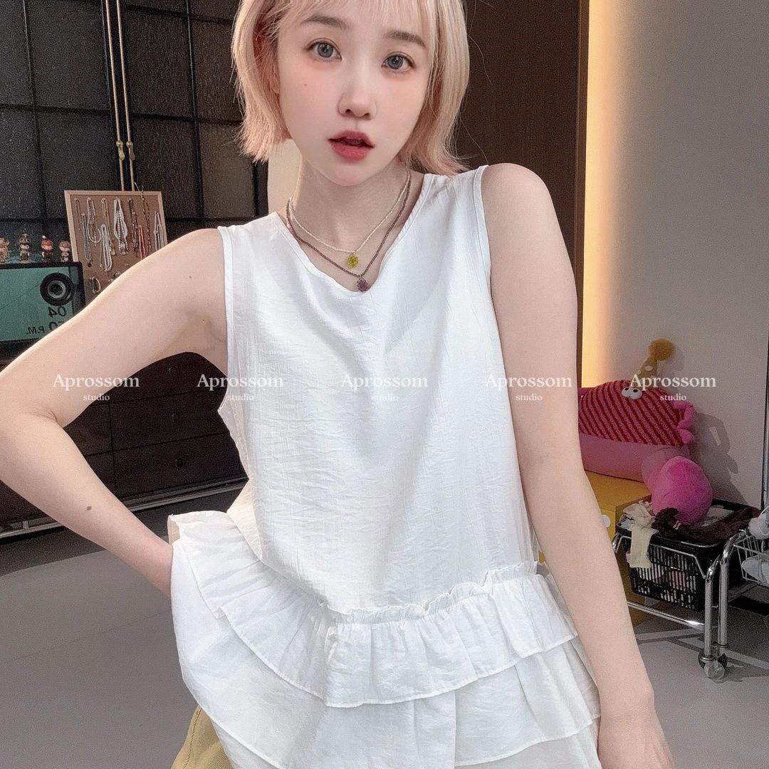 Apr.【小蛋糕】夏季凉爽百搭花边拼接休闲纯色潮流背心T恤女2503103