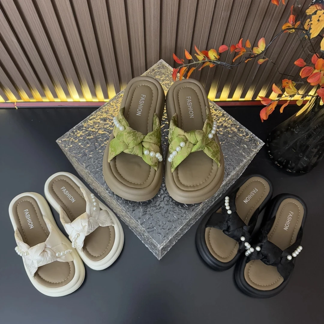 新中式国风拖鞋女夏外穿珍珠小众高级感2025新款厚底法式凉拖4CM