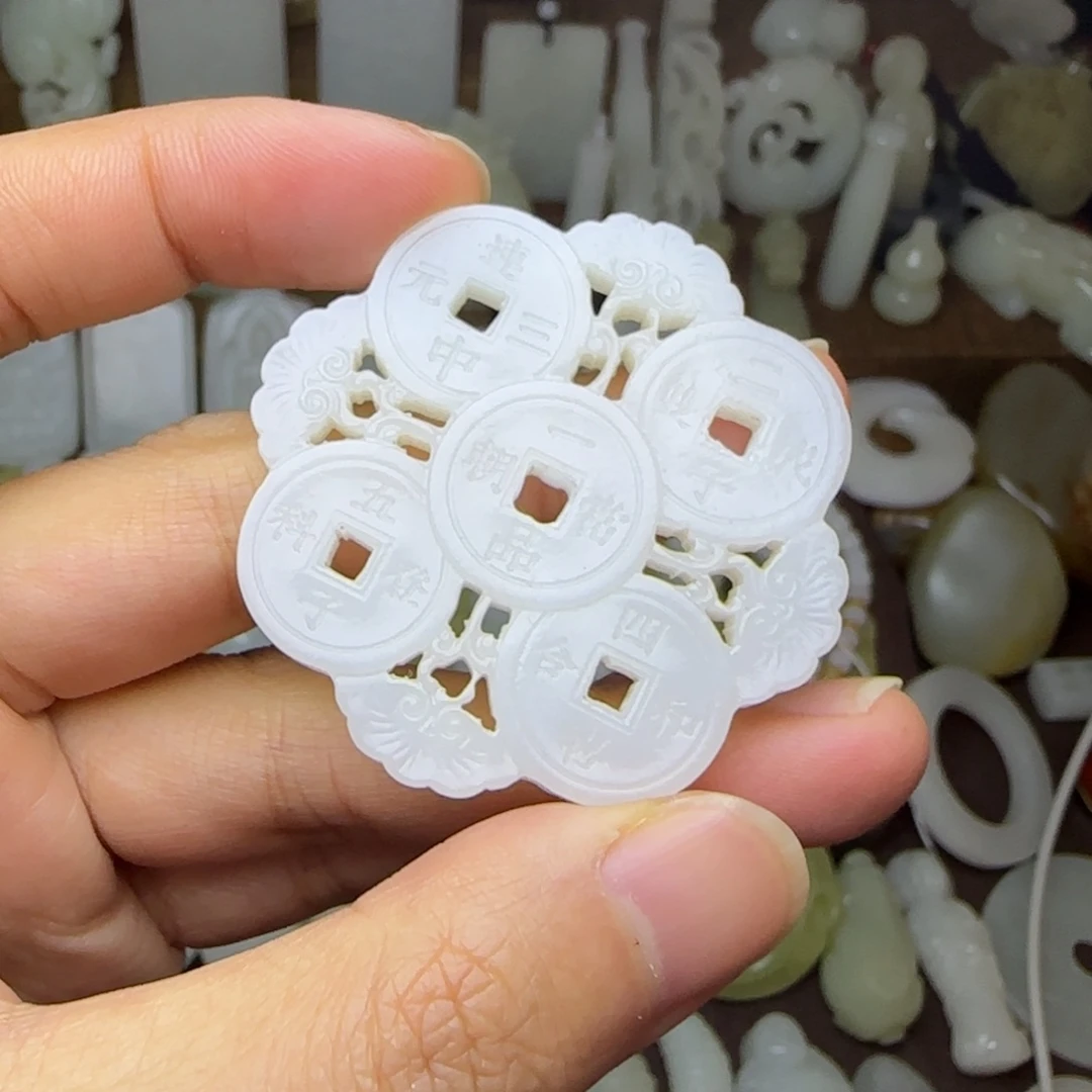 和田玉未镶嵌挂件十美