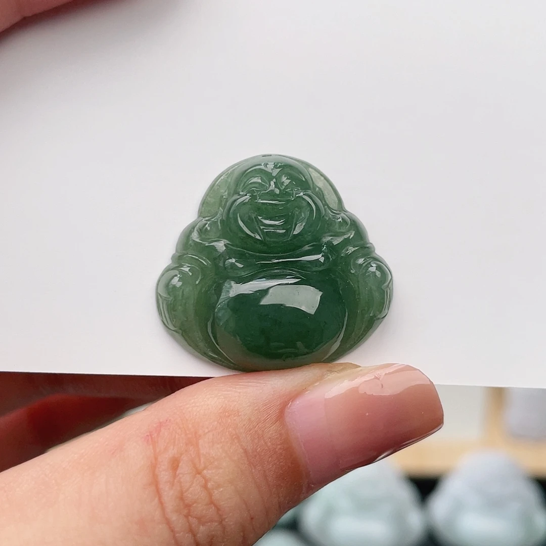 颈饰未镶嵌翡翠佛公