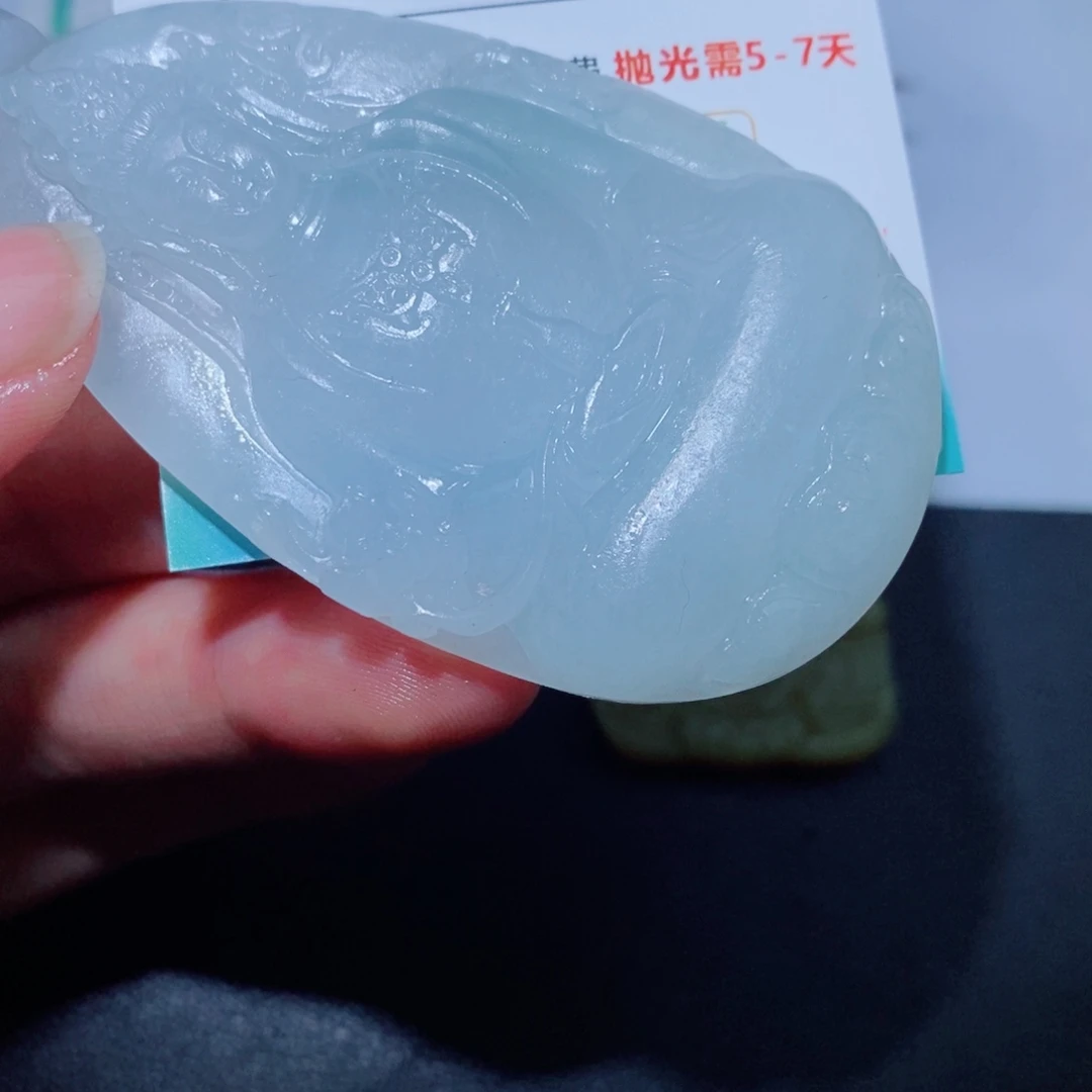 定制翡翠未镶嵌吊坠