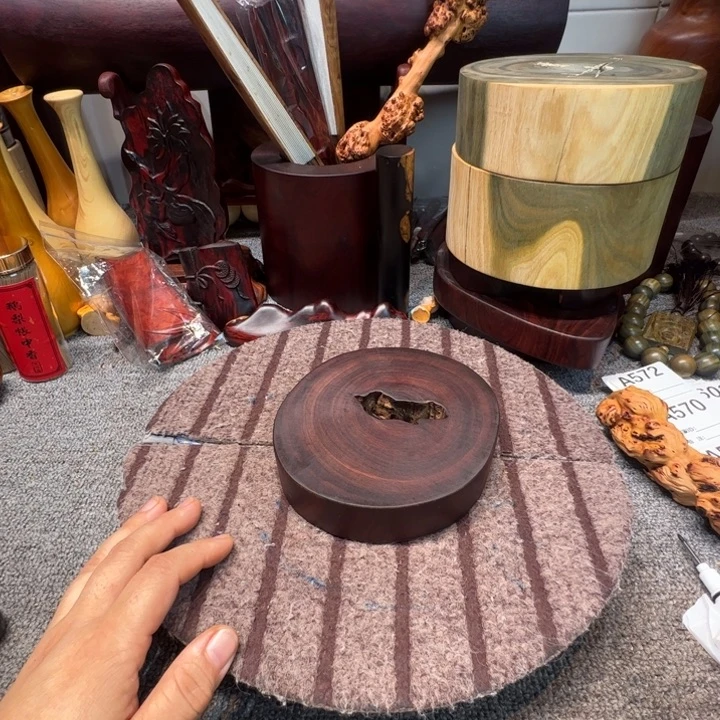 郑***）非洲紫檀（红花梨）