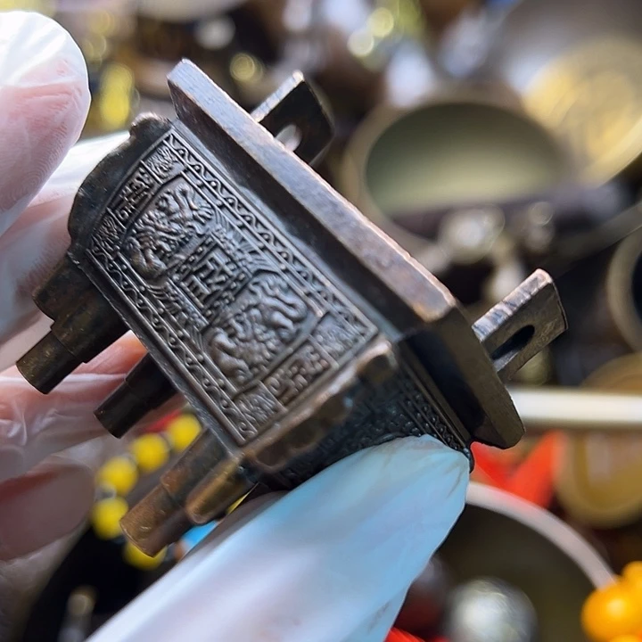 铜8888888888888888888