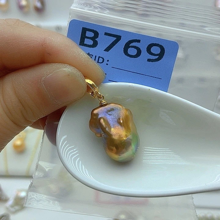 淡水珍珠颈饰未镶嵌