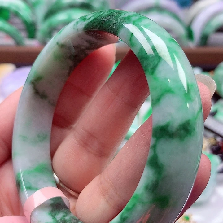 未镶嵌手镯翡翠翡翠