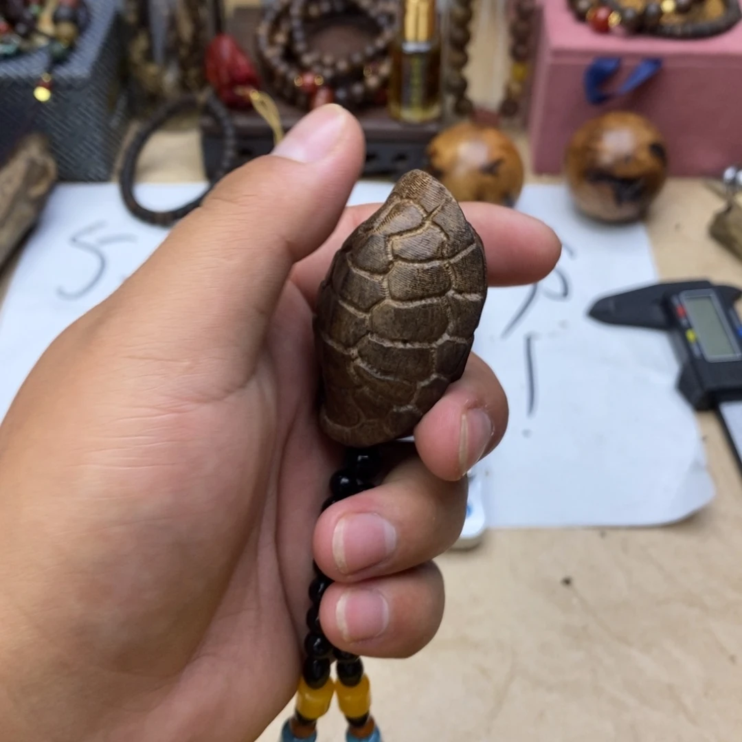 大叶紫檀（黑酸枝木类）