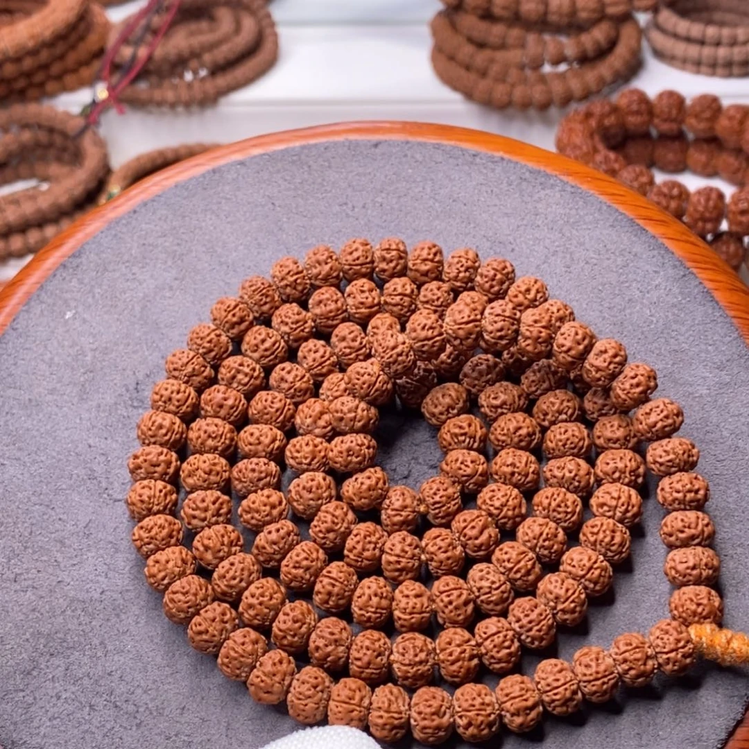 金刚菩提吊坠五瓣飞碟老树平头蜂窝双龙，尺寸9.5