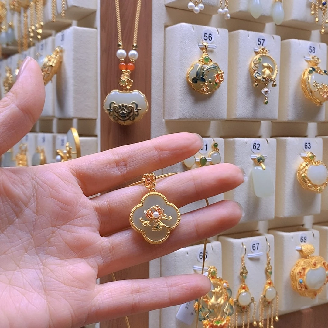 和田玉银S925镶嵌颈饰